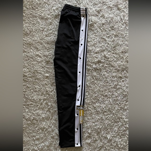 Pants men’s ADIDAS size L - Picture 2 of 3
